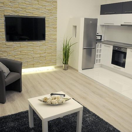 Opera Superior Liszt Ferenc Ter Apartment Budapest Exterior photo